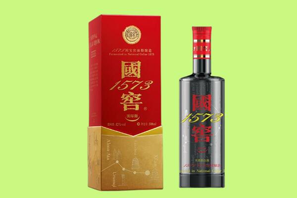 合肥庐阳区回收国窖1573.jpg
